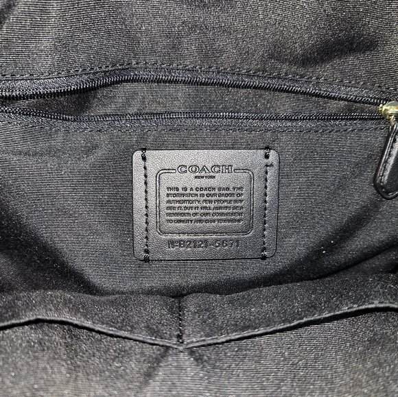 Coach Court Backpack in Signature Canvas main image 5